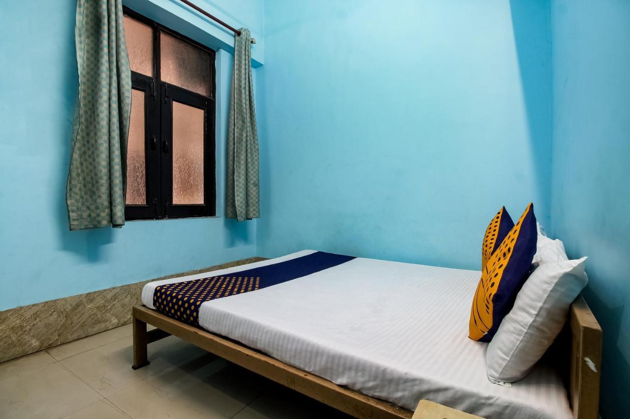 Spot On 40972 Hotel Gurubaksh Rampur  Luaran gambar