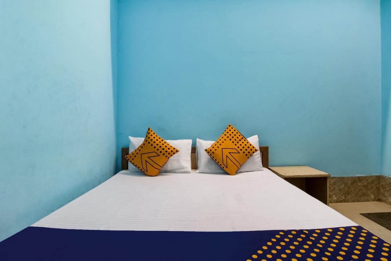 Spot On 40972 Hotel Gurubaksh Rampur  Luaran gambar