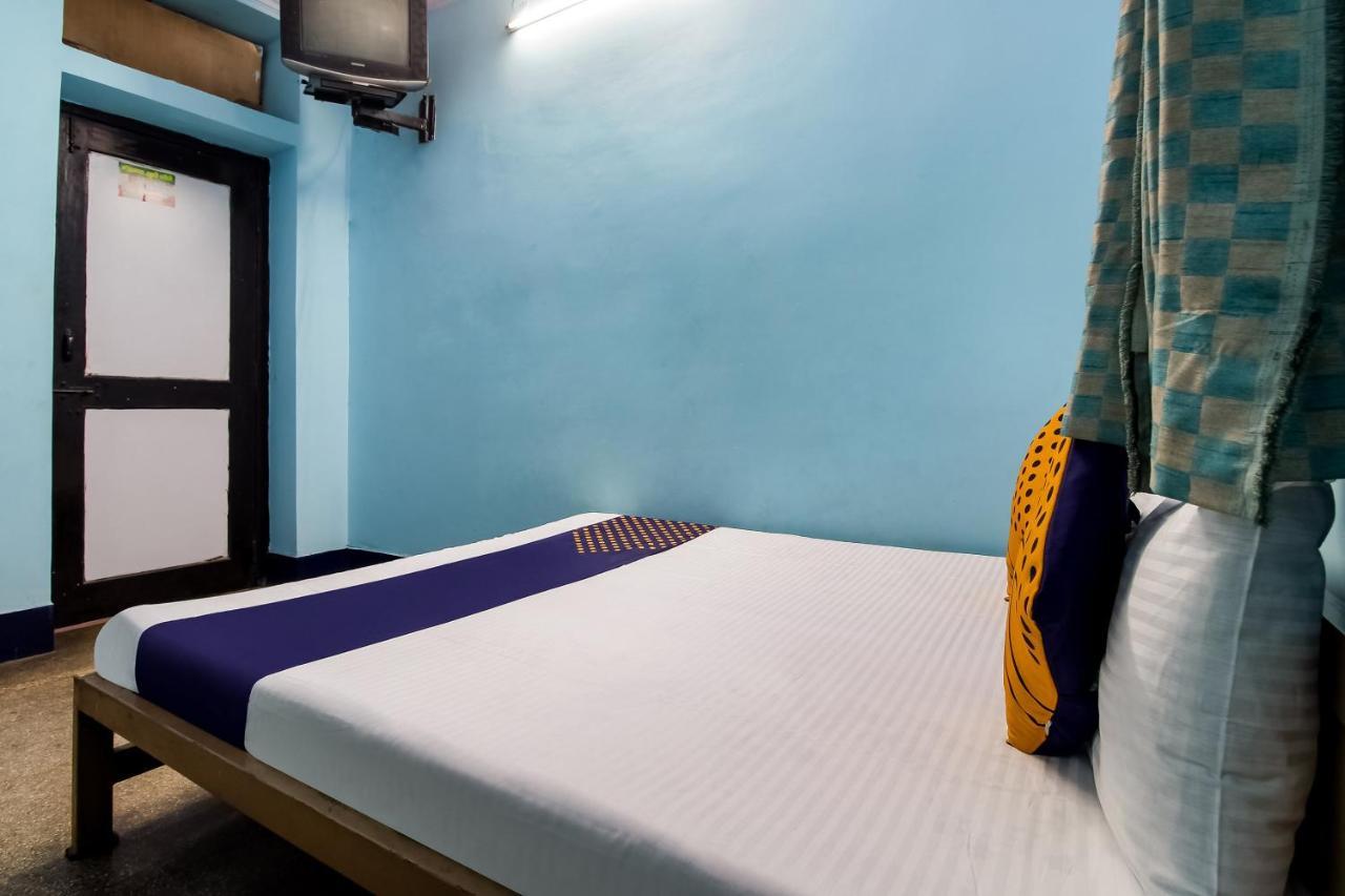Spot On 40972 Hotel Gurubaksh Rampur  Luaran gambar